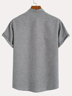 Nova | Camisa elegante de manga corta con cuello alto