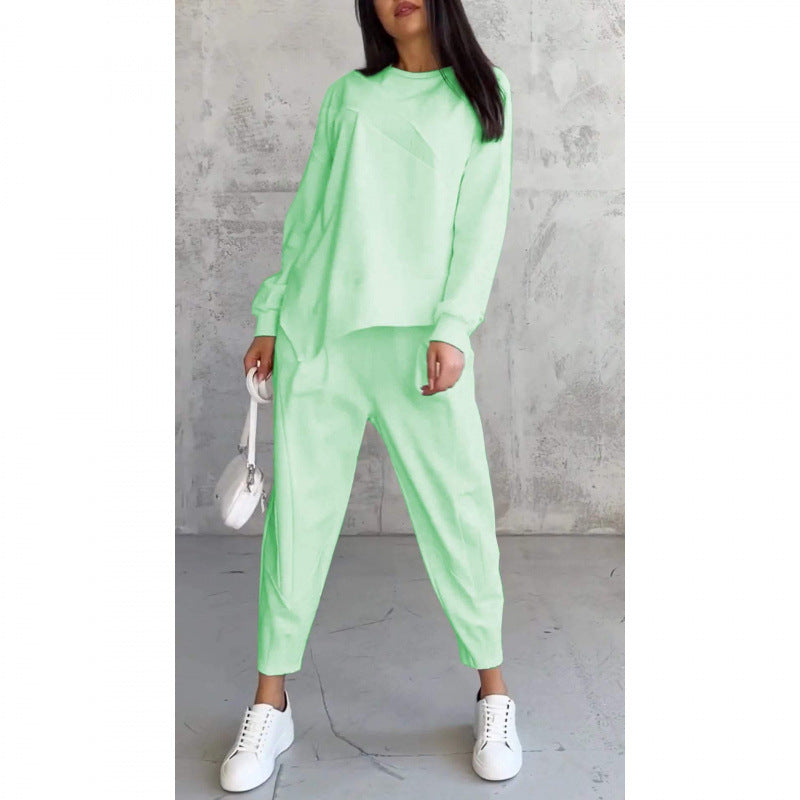 Conjunto femenino de sudadera y pantalón