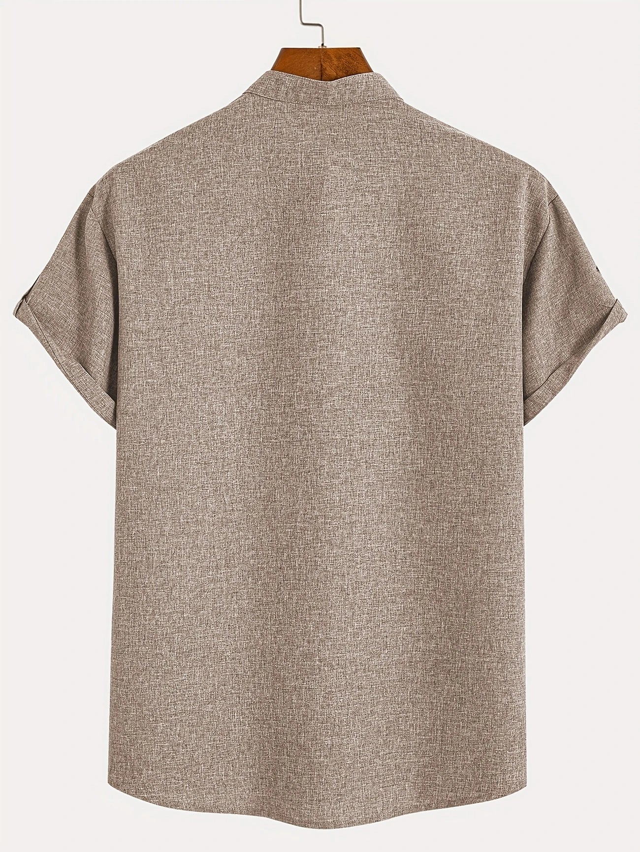 Nova | Camisa elegante de manga corta con cuello alto