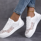 Zapatillas de malla cómodas para el día a día.