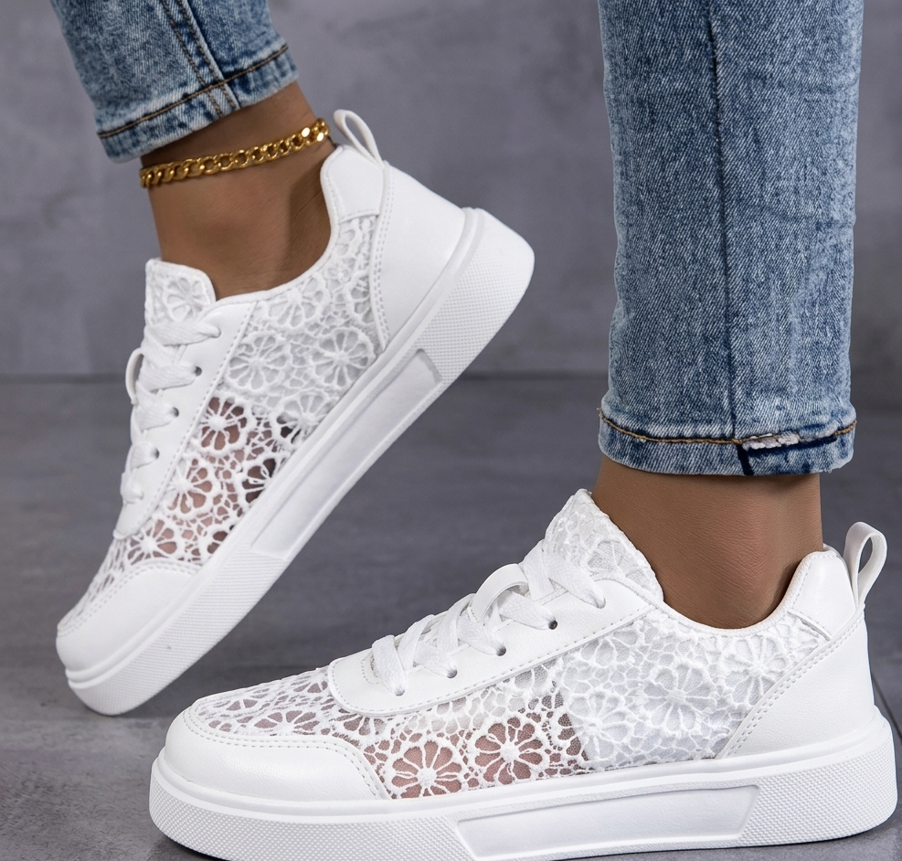 Zapatillas de malla cómodas para el día a día.